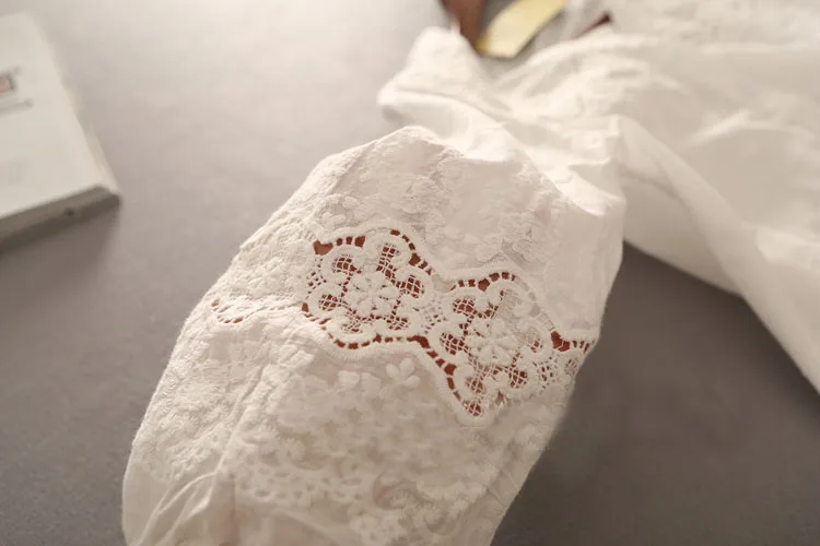 Summer Women's 100% Cotton Breathable Linen Shirt Half Sleeve Embroidery Shirt Medium-Long Cutout Thin Shirts
Summer Women's 100% Cotton Breathable Linen Shirt Half Sleeve Embroidery Shirt Medium-Long Cutout Thin Shirts