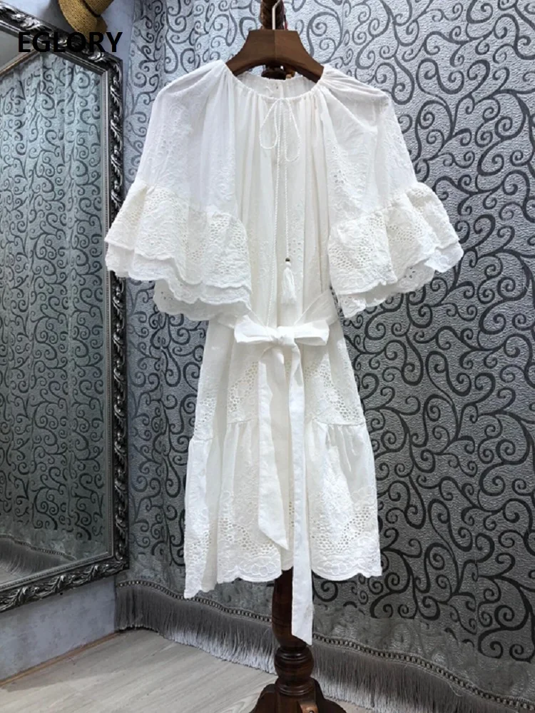 100%Cotton Women's Dress 2021 Summer Style Ladies Drawstring Deco Flare Sleeve Casual Loose White Embroidery Dress Above Knee 
100%Cotton Women's Dress 2021 Summer Style Ladies Drawstring Deco Flare Sleeve Casual Loose White Embroidery Dress Above Knee