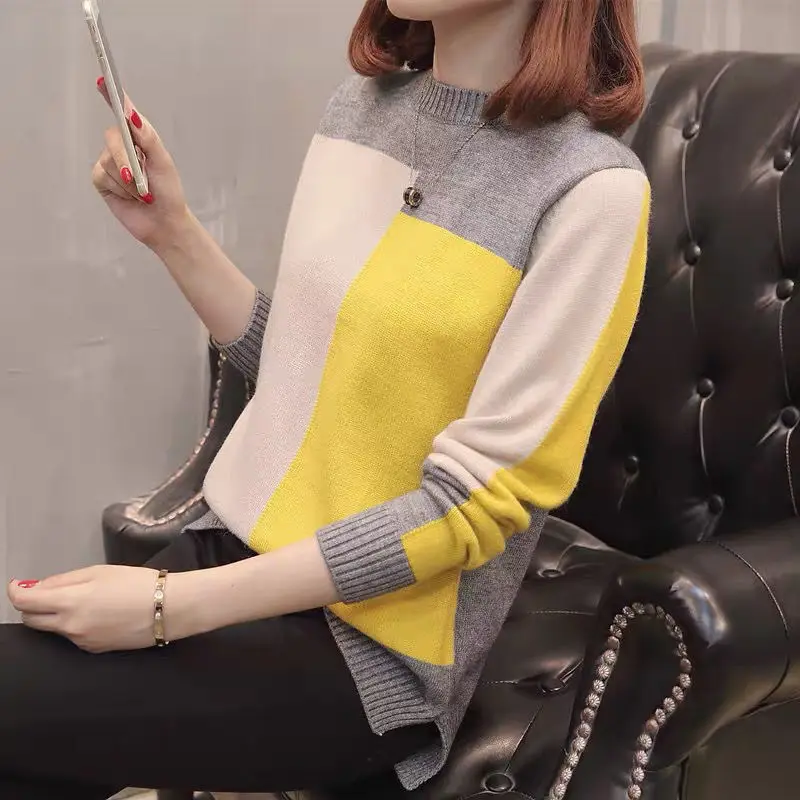 Spring and autumn women's long sleeve sweater 2021 new women's wear loose and versatile fashion knitted bottomed sweater fashion
Spring and autumn women's long sleeve sweater 2021 new women's wear loose and versatile fashion knitted bottomed sweater fashion