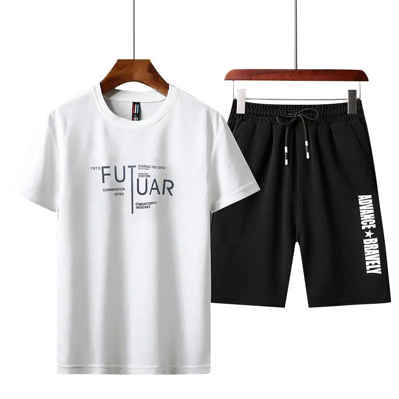 The New 2021 Summer Men's Casual Sport Suit Short Sleeve T-Shirt Coat Loose Handsome Two-Piece Outfit
The New 2021 Summer Men's Casual Sport Suit Short Sleeve T-Shirt Coat Loose Handsome Two-Piece Outfit