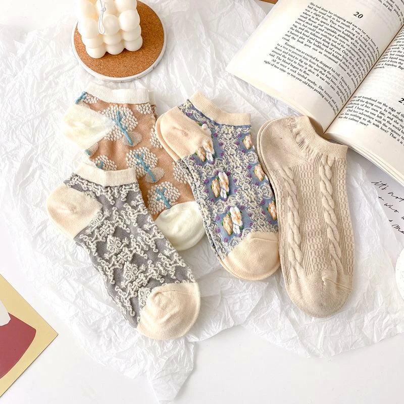 Fashion Women Socks 2021 New Spring Summer Invisible Retro Printed Socks Girls Women Fashion Casual Short Cotton Ankle Socks
Fashion Women Socks 2021 New Spring Summer Invisible Retro Printed Socks Girls Women Fashion Casual Short Cotton Ankle Socks