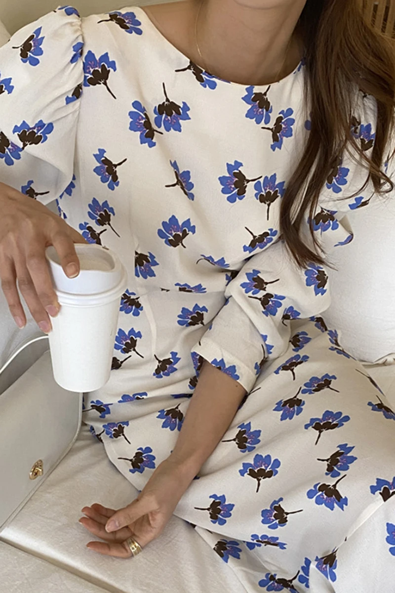 Korean spring French elegant flowers round neck two-wear pleated waist long-sleeved fishtail dress long skirt
Korean spring French elegant flowers round neck two-wear pleated waist long-sleeved fishtail dress long skirt