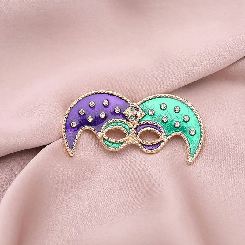 Vintage Enamel Clown Mask Circus Badge Brooch Pins For Women Elegant Crystal Rhinestone Brooch Party Coat Decorations Jewelry
Vintage Enamel Clown Mask Circus Badge Brooch Pins For Women Elegant Crystal Rhinestone Brooch Party Coat Decorations Jewelry