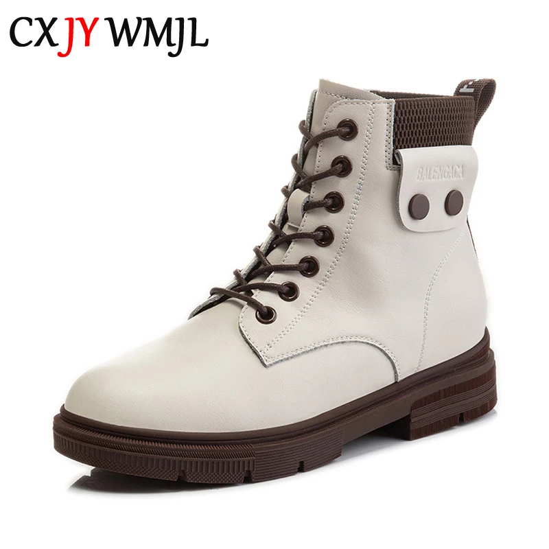 Женские осенние ботинки Martin из натуральной кожи с боковой молнией в британском стиле, модная женская зимняя обувь, мотоциклетная обувь на т... 
Женские осенние ботинки Martin из натуральной кожи с боковой молнией в британском стиле, модная женская зимняя обувь, мотоциклетная обувь на т...