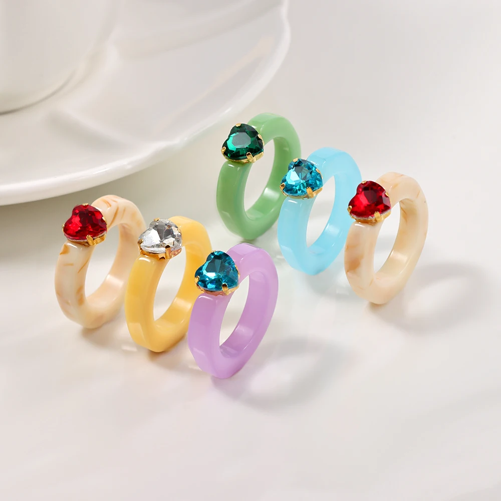 2021 Fashion Shiny Heart Square Crystal Transparent Resin Rings For Women Sweet Candy Color Acrylic Ring Birthday Jewelry Gift
2021 Fashion Shiny Heart Square Crystal Transparent Resin Rings For Women Sweet Candy Color Acrylic Ring Birthday Jewelry Gift