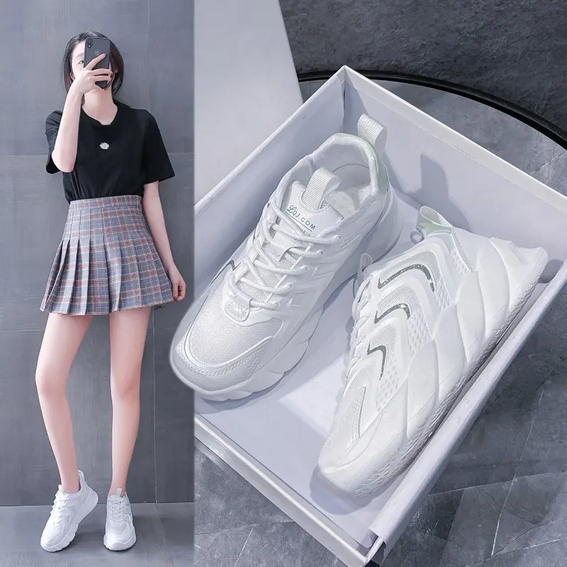 New Mesh Women Sneakers Breathable Flat Shoes Women Lightweight Sports Shoes Non-slip Running Footwear Zapatillas Mujer Casual
New Mesh Women Sneakers Breathable Flat Shoes Women Lightweight Sports Shoes Non-slip Running Footwear Zapatillas Mujer Casual