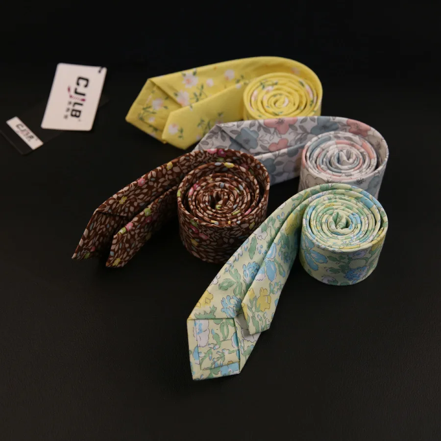 6cm Cotton Necktie for Mens Suit Wedding Party Floral Printed Neck Ties Women Neckchief Gravatas Cravat
6cm Cotton Necktie for Mens Suit Wedding Party Floral Printed Neck Ties Women Neckchief Gravatas Cravat