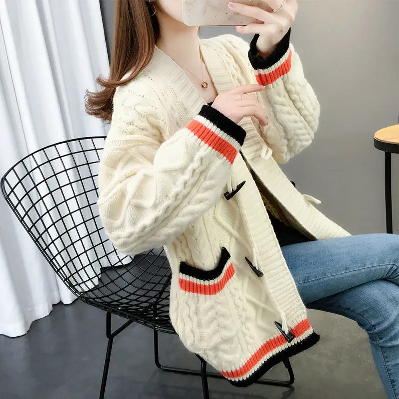 Женский вязаный кардиган, повседневный Свободный кардиган в Корейском стиле, в стиле пэчворк, Осень-зима, новинка 2020 
Женский вязаный кардиган, повседневный Свободный кардиган в Корейском стиле, в стиле пэчворк, Осень-зима, новинка 2020