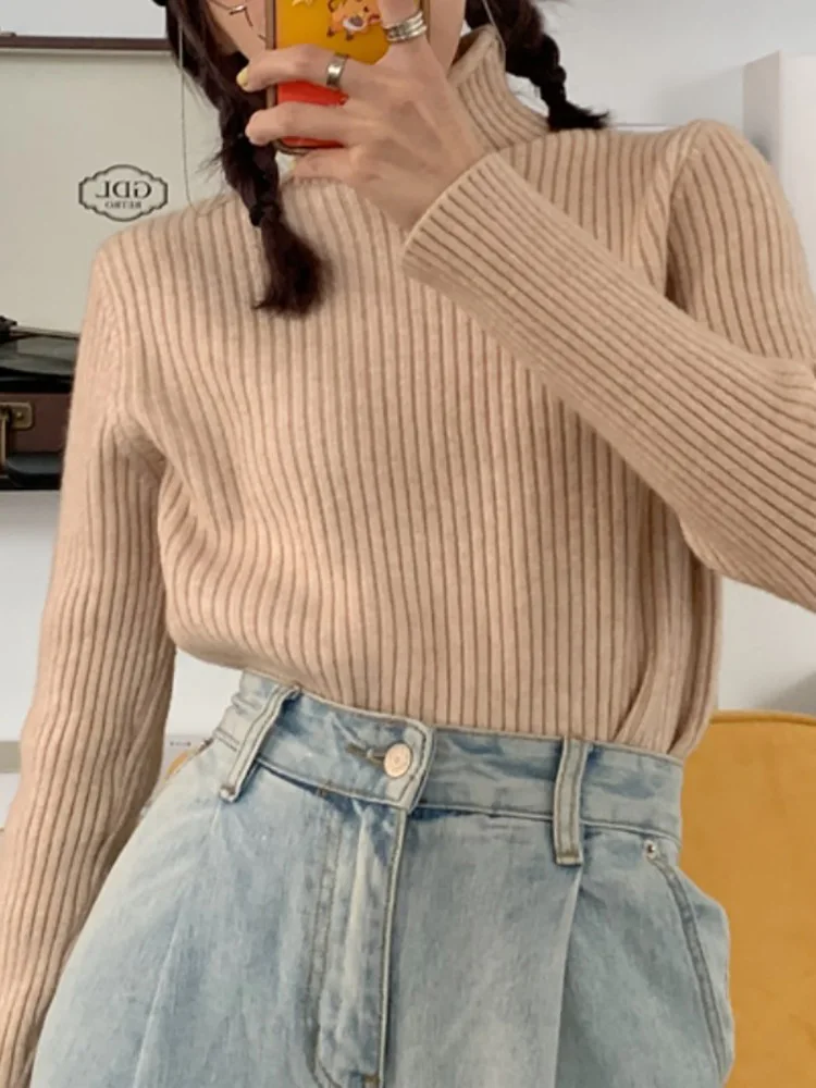 Top turtleneck sweater women wear 2020 new long-sleeved clothes with thickened knitted bottom shirt
Top turtleneck sweater women wear 2020 new long-sleeved clothes with thickened knitted bottom shirt