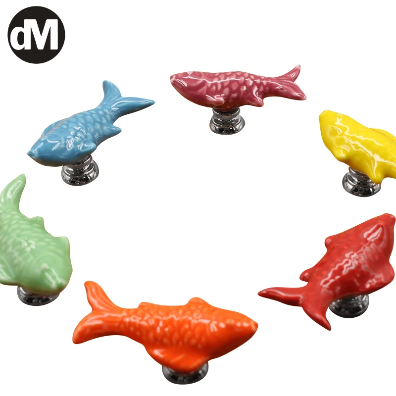 DM Modern Designed European Goldfish Shape Multicolored Ceramic Handle Simple Single-Hole Handles Wardrobe Cupboard Drawer Shoes
DM Modern Designed European Goldfish Shape Multicolored Ceramic Handle Simple Single-Hole Handles Wardrobe Cupboard Drawer Shoes