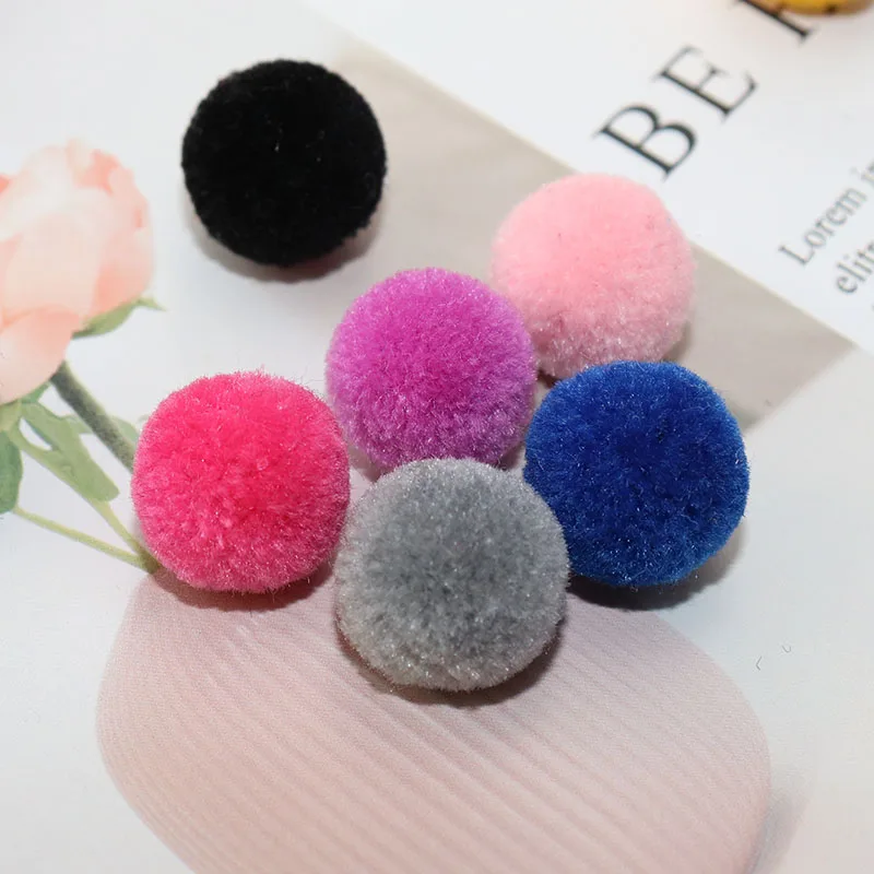 10g 15MM Cashmere Ball Suitable For DIY Scrapbook Wedding Home Velvet Ball Crafts Clothing Jewelry Scarf Sewing Accessories
10g 15MM Cashmere Ball Suitable For DIY Scrapbook Wedding Home Velvet Ball Crafts Clothing Jewelry Scarf Sewing Accessories