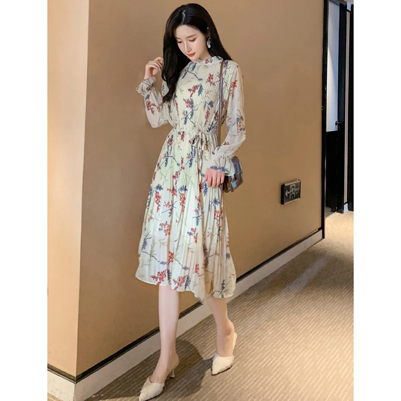 Elegant Fairy Long Sleeve Fashion Casual Party Pleated Dresses Female 2 Colors Chiffon Floral Print Autumn Midi Women Dresses
Elegant Fairy Long Sleeve Fashion Casual Party Pleated Dresses Female 2 Colors Chiffon Floral Print Autumn Midi Women Dresses
