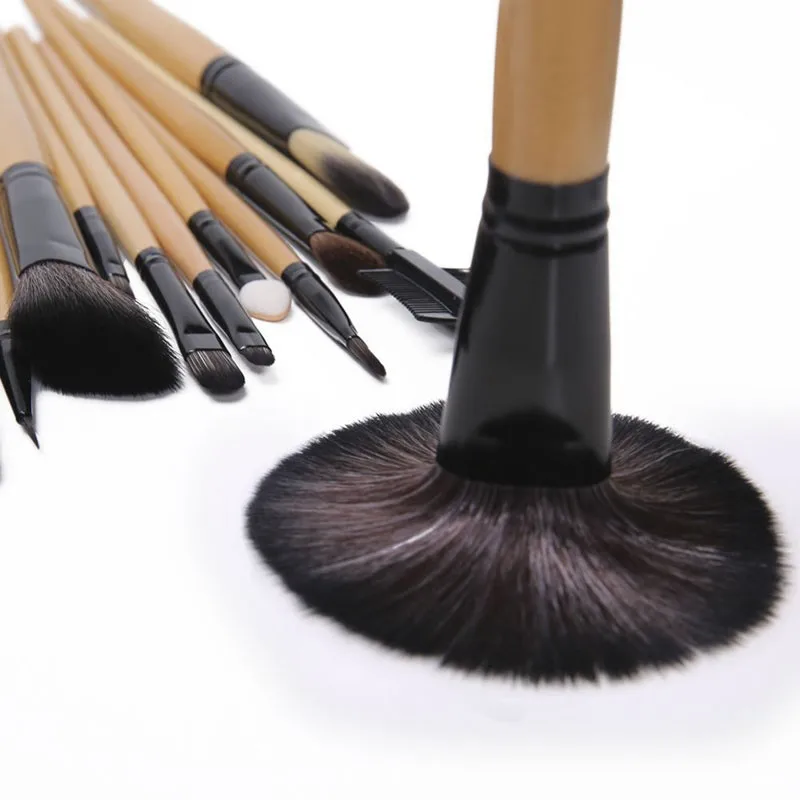 Gift Bag Of 24 pcs Wood Makeup Brush Sets Professional Cosmetics Brushes Eyebrow Powder Foundation Shadows Make Up Tools
Gift Bag Of 24 pcs Wood Makeup Brush Sets Professional Cosmetics Brushes Eyebrow Powder Foundation Shadows Make Up Tools