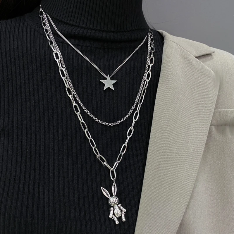 2021 Personality Hip Hop Punk Multilayer Chain Necklace Metal Star Rabbit Pendant Stainless Steel Necklace for Women Jewelry
2021 Personality Hip Hop Punk Multilayer Chain Necklace Metal Star Rabbit Pendant Stainless Steel Necklace for Women Jewelry