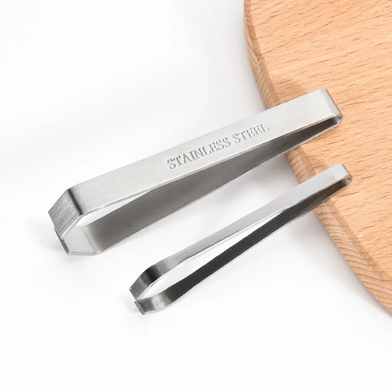 Kitchenware U-shaped fishbone clip Stainless steel plucking tweezers Hair plucking tool pliers Kitchen tools
Kitchenware U-shaped fishbone clip Stainless steel plucking tweezers Hair plucking tool pliers Kitchen tools