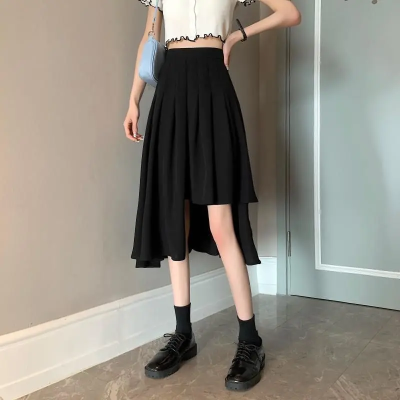 Irregular design in summer of 2021: small crowd, high waist, thin and versatile, pleated skirt, women's new A-line
Irregular design in summer of 2021: small crowd, high waist, thin and versatile, pleated skirt, women's new A-line