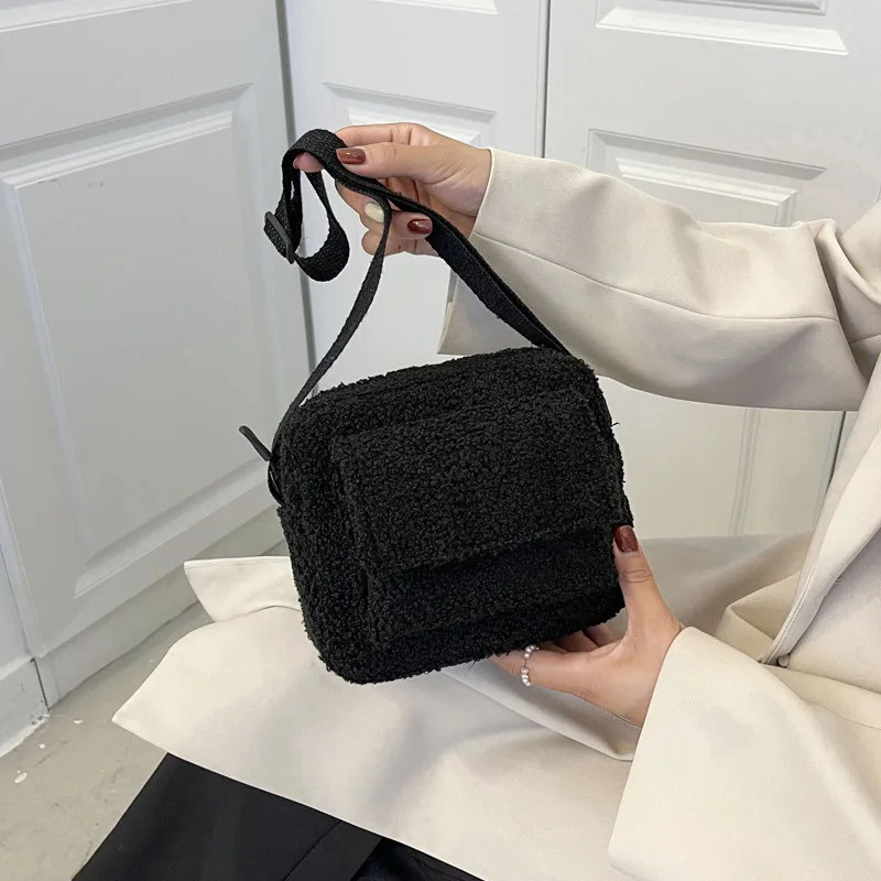 Ladies Fashion Cute Wool Crossbody One-shoulder Small Square Bag Adjustable Shoulder Strap Cosmetics Mobile Phone Coin Purse
Ladies Fashion Cute Wool Crossbody One-shoulder Small Square Bag Adjustable Shoulder Strap Cosmetics Mobile Phone Coin Purse