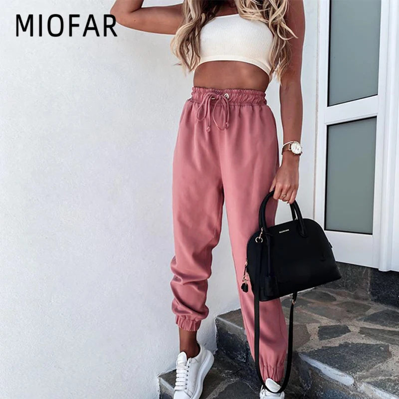 Повседневные женские спортивные брюки MIOFAR на шнуровке с завязкой на щиколотке, женские свободные брюки для бега, спортивные штаны для бега, ...
Повседневные женские спортивные брюки MIOFAR на шнуровке с завязкой на щиколотке, женские свободные брюки для бега, спортивные штаны для бега, ...