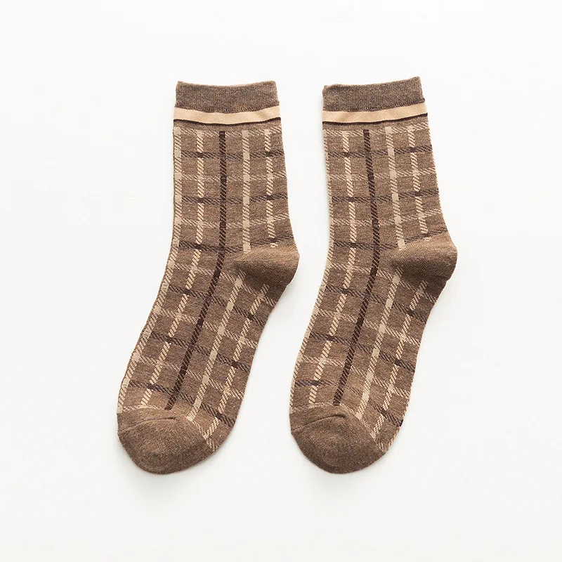 College Style High School Girls Long Socks Japanese Kawaii Cute Plaid Crew Socks Cotton Knitting Harajuku Retro Lady Women Socks
College Style High School Girls Long Socks Japanese Kawaii Cute Plaid Crew Socks Cotton Knitting Harajuku Retro Lady Women Socks