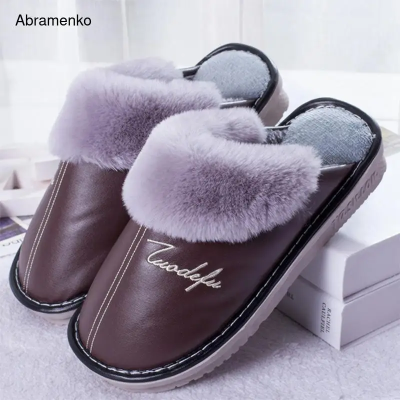 Women Winter Slippers Plush Warm Casual Home Shoes PU Leather New Couple Flats Indoor Platform Non Slip Female Footwear Autumn
Women Winter Slippers Plush Warm Casual Home Shoes PU Leather New Couple Flats Indoor Platform Non Slip Female Footwear Autumn