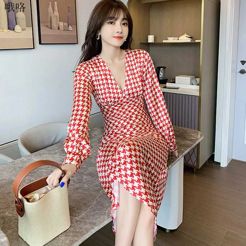 Vintage Elegant Ladies Houndstooth Dress Slim One-Piece Women'S Korea Dress 2020 Spring Autumn Women Long Sleeve Dress Vestidos
Vintage Elegant Ladies Houndstooth Dress Slim One-Piece Women'S Korea Dress 2020 Spring Autumn Women Long Sleeve Dress Vestidos