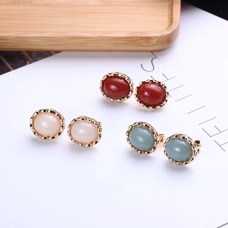 Ladies Clip Earrings Stone Oval Retro Balls Stud Small Clip On Earrings Without Piercing Women Simple Vintage Earing Accesories
Ladies Clip Earrings Stone Oval Retro Balls Stud Small Clip On Earrings Without Piercing Women Simple Vintage Earing Accesories