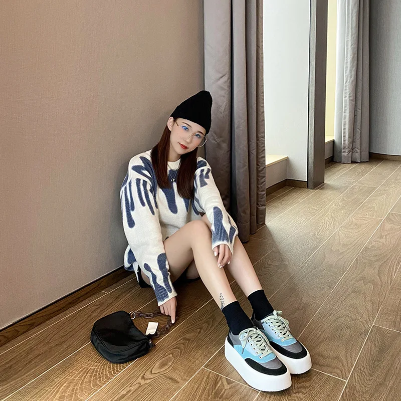 Women's Bread Skateboarding Shoes,Casual White Shoes,Ins Hot Increased Ice Cream Bottom Casual Shoes,Size 35-40
Women's Bread Skateboarding Shoes,Casual White Shoes,Ins Hot Increased Ice Cream Bottom Casual Shoes,Size 35-40