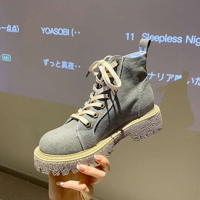 Женские ботильоны на платформе, теплые плюшевые ботинки цвета хаки, на шнуровке, мягкие удобные зимние ботинки, 2021 
Женские ботильоны на платформе, теплые плюшевые ботинки цвета хаки, на шнуровке, мягкие удобные зимние ботинки, 2021