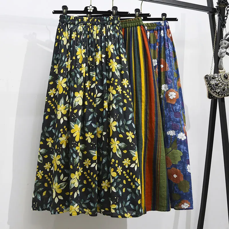 2021 Women's Long Skirts Ladies Spring Summer Vintage Floral Print High Waist Midi Skirt Female Chic Korean Fashion Clothing
2021 Women's Long Skirts Ladies Spring Summer Vintage Floral Print High Waist Midi Skirt Female Chic Korean Fashion Clothing
