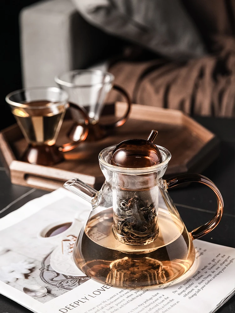 European Teapots Luxury Heat Resisting Glass Afternoon Tea Tea Flower Dissolves Teasets Tea Infuser Tetera Chinese Tea EI50TP
European Teapots Luxury Heat Resisting Glass Afternoon Tea Tea Flower Dissolves Teasets Tea Infuser Tetera Chinese Tea EI50TP