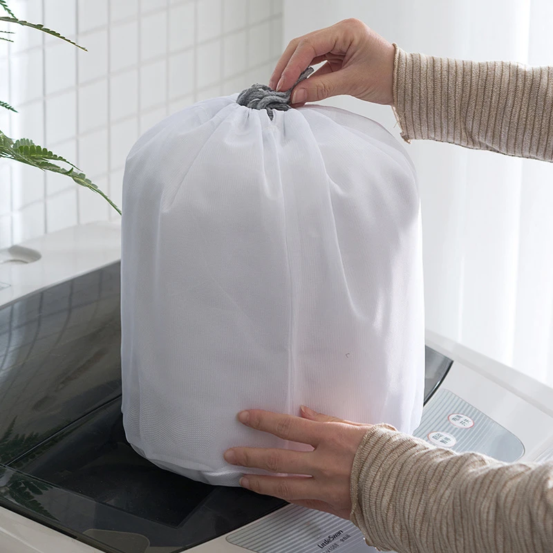 Nordic Simple Style Drawstring Laundry Bag Thickened Polyester Wash Bag Protects Clothes Anti-Winding Lingerie Protecting Storag
Nordic Simple Style Drawstring Laundry Bag Thickened Polyester Wash Bag Protects Clothes Anti-Winding Lingerie Protecting Storag