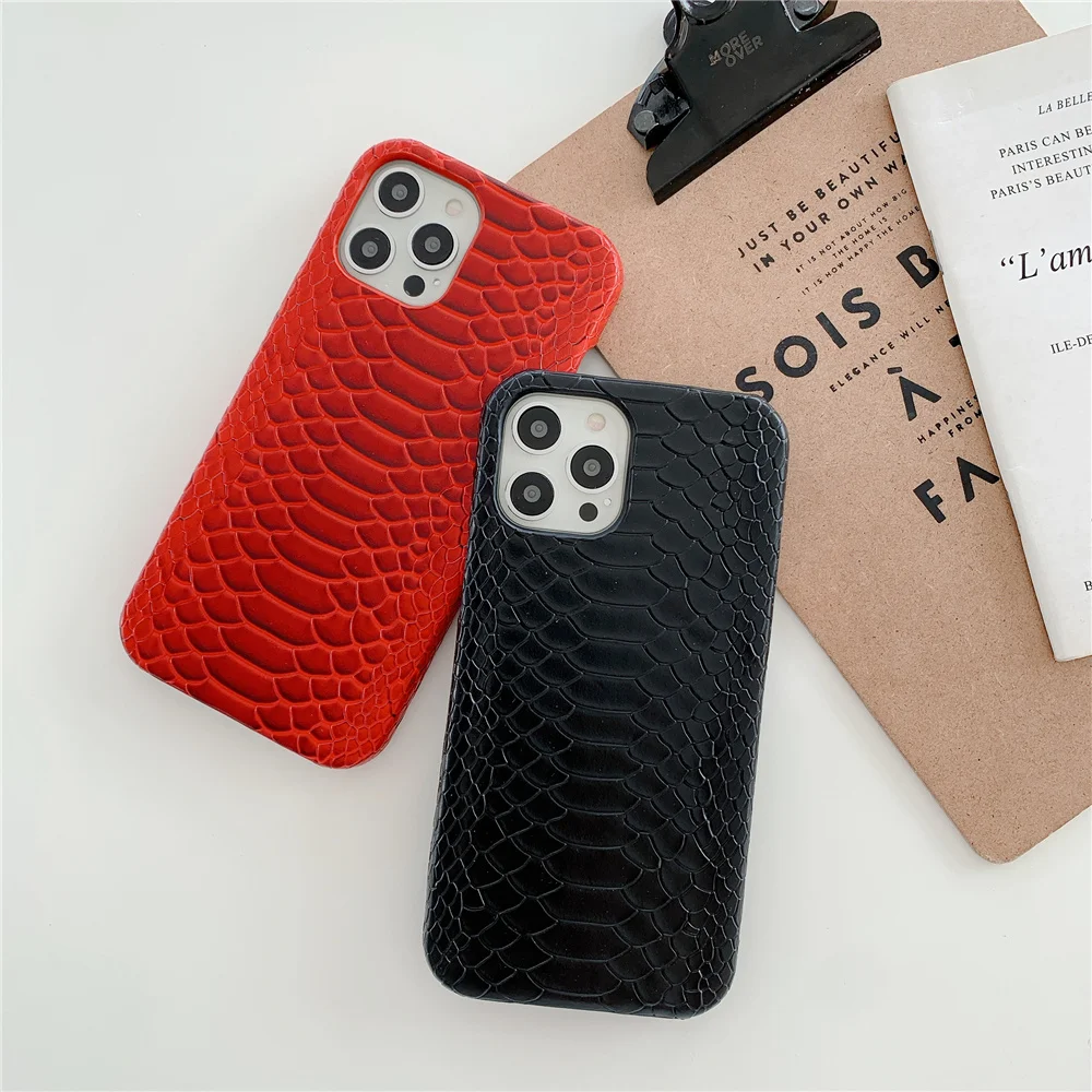 Luxury brand Sexy python snakeskin Hard leather Phone Case For iPhone 12 11 Pro MAX 7 8 Plus SE 2020 XR X XS MAX Crocodile Cover
Luxury brand Sexy python snakeskin Hard leather Phone Case For iPhone 12 11 Pro MAX 7 8 Plus SE 2020 XR X XS MAX Crocodile Cover
