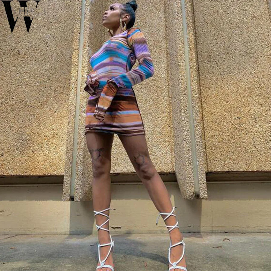 WYHHCJ New Print Backless Fall 2020 Women Party Dresses Long Sleeve Fashion Skinny Bodycon Clubwear Sexy Hot Mini Dress Slim
WYHHCJ New Print Backless Fall 2020 Women Party Dresses Long Sleeve Fashion Skinny Bodycon Clubwear Sexy Hot Mini Dress Slim