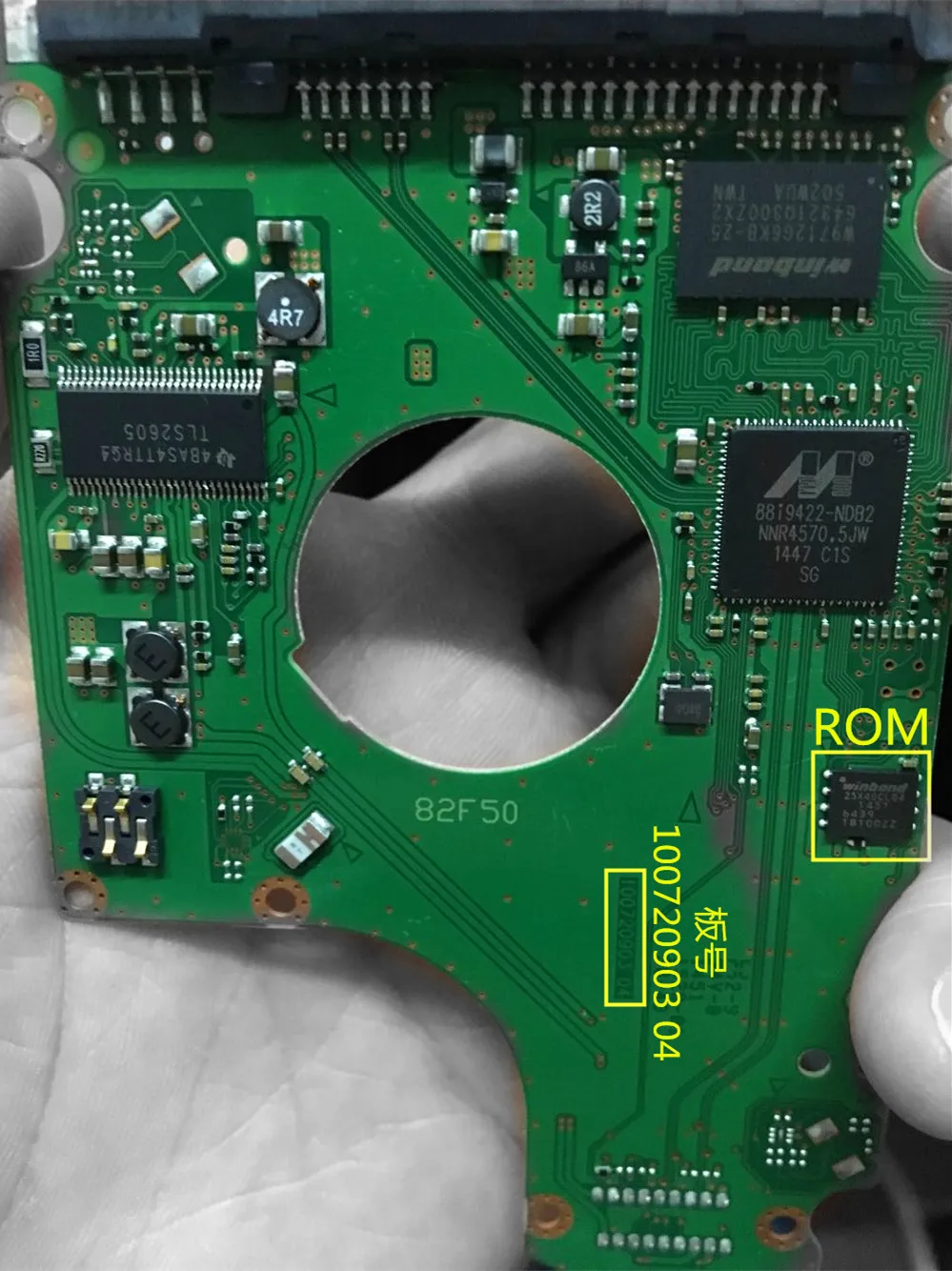 100720903 04 Hard Drive Disk PCB Logic Circuit Board for Samsung ST500LM012 ST1000LM024
100720903 04 Hard Drive Disk PCB Logic Circuit Board for Samsung ST500LM012 ST1000LM024