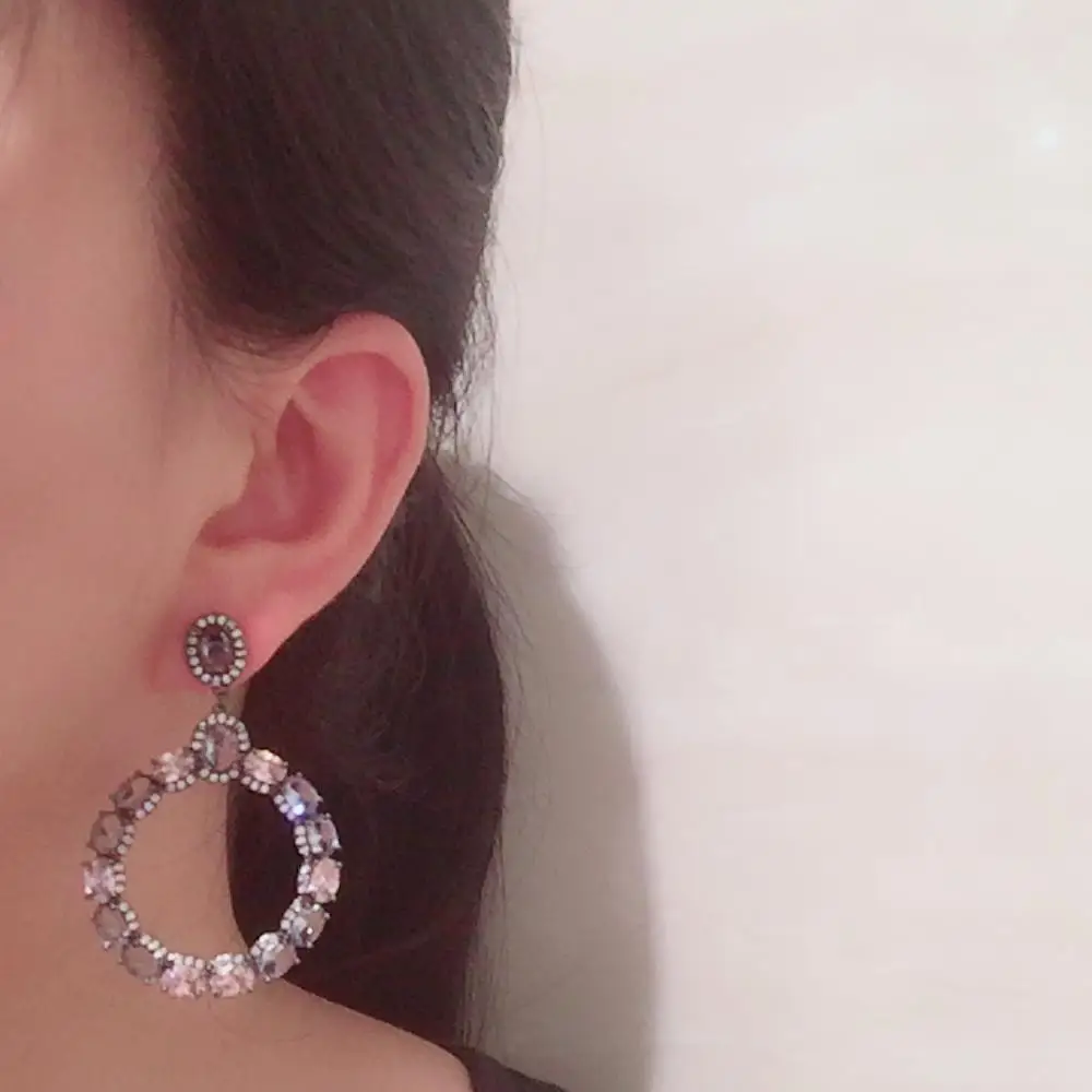 Bilincolor fashion vantage light black circle earrings colorful zircon earrings for women party or gift 
Bilincolor fashion vantage light black circle earrings colorful zircon earrings for women party or gift