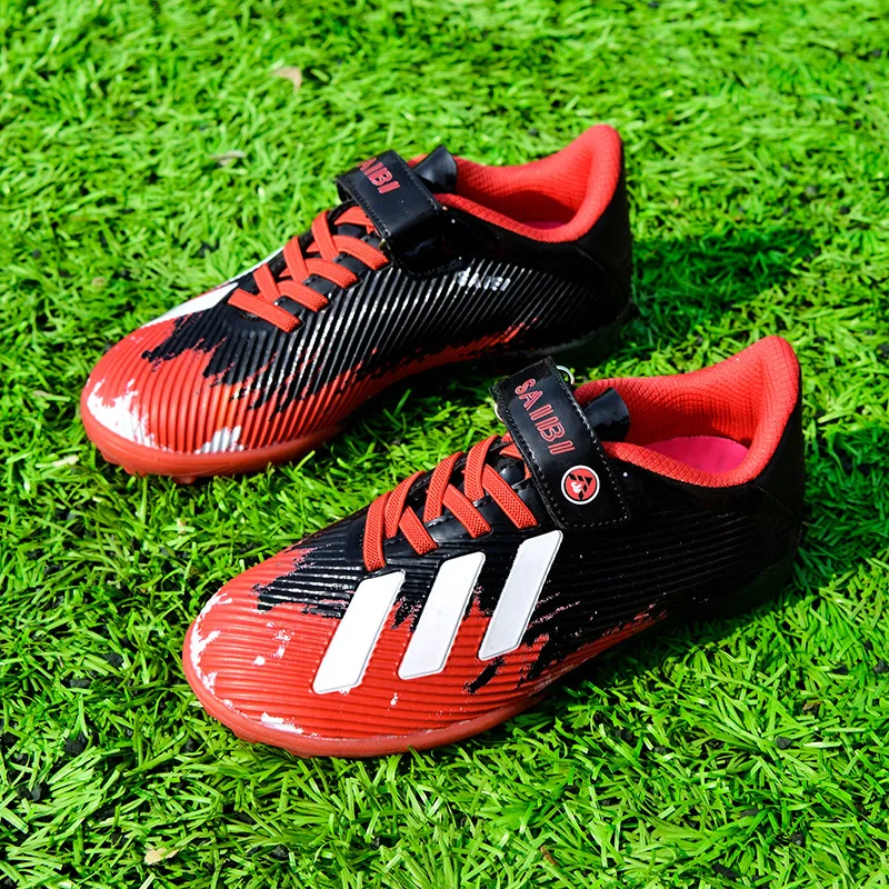 Kids Football Shoes Outdoor Sport TF Soccer Sneakers Children Turf Training Futbol Cleats Non-Slip Boys Girl Chaussures Homme
Kids Football Shoes Outdoor Sport TF Soccer Sneakers Children Turf Training Futbol Cleats Non-Slip Boys Girl Chaussures Homme