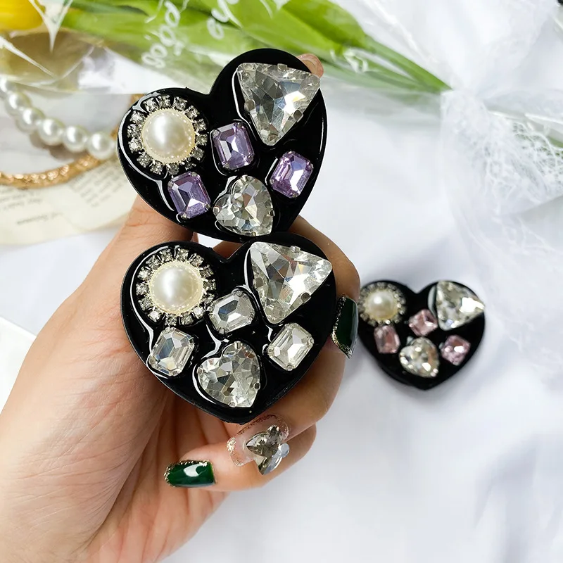 Ins Epoxy Heart Shaped Mobile Phone Holder Rhinestone Griptok for IPhone Samsung Mobile Phone Accessories 2021 New High Quality
Ins Epoxy Heart Shaped Mobile Phone Holder Rhinestone Griptok for IPhone Samsung Mobile Phone Accessories 2021 New High Quality