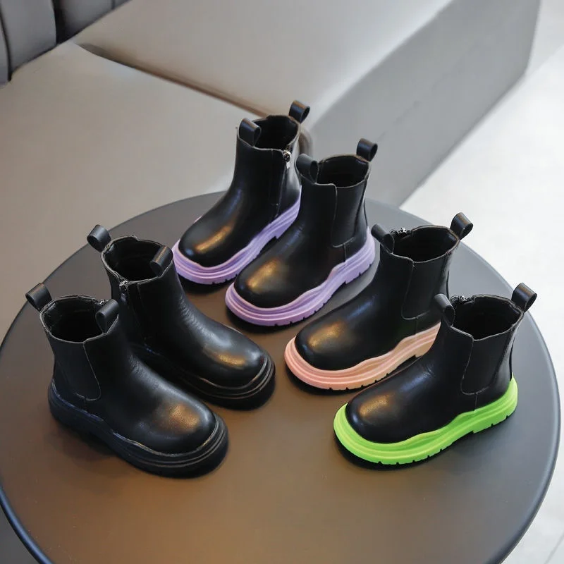 Модные ботинки для девочек, весна-осень 2021, детские черные короткие ботинки в британском стиле, ботинки на молнии сбоку для маленьких девоче...
Модные ботинки для девочек, весна-осень 2021, детские черные короткие ботинки в британском стиле, ботинки на молнии сбоку для маленьких девоче...