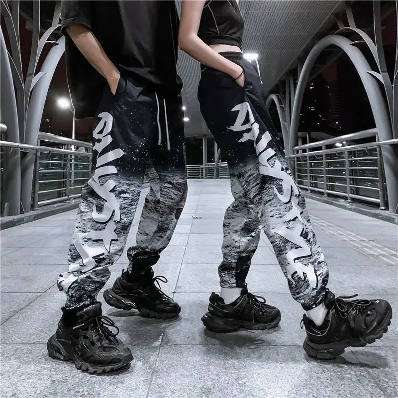 Men's Pants Weatpants Hip Hop Joggers Cargo Pants Men Casual Pants Fashion Printing Trousers Streetwear Pantalones Hombre S-4XL
Men's Pants Weatpants Hip Hop Joggers Cargo Pants Men Casual Pants Fashion Printing Trousers Streetwear Pantalones Hombre S-4XL