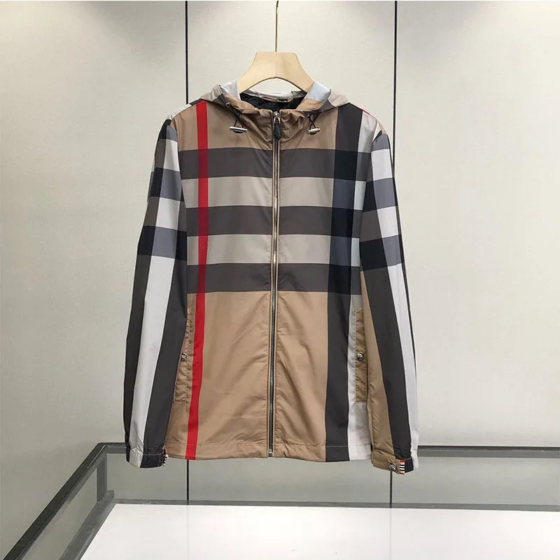 Men High Quality Fabric Hooded Prevent Bask In Coats Plus Size 3XL Outdoor Jacket Casual Jacket 
Men High Quality Fabric Hooded Prevent Bask In Coats Plus Size 3XL Outdoor Jacket Casual Jacket