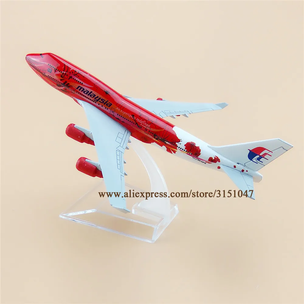 Air Malaysia Airlines Boeing 747 B747 Airways Red Flower Airplane Model Alloy Metal Model Plane Diecast Aircraft 16cm Gift
Air Malaysia Airlines Boeing 747 B747 Airways Red Flower Airplane Model Alloy Metal Model Plane Diecast Aircraft 16cm Gift