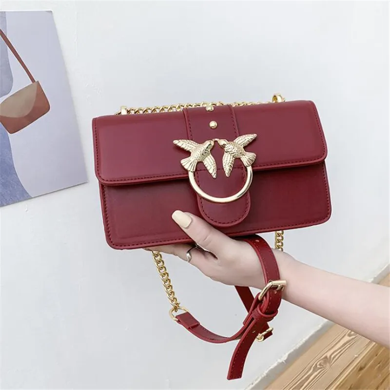 Shoulder Messenger Swallow Bag New 2022 Women Bags Fashion Designer Brand Luxury Handbags Ladies Chain Crossbody Bags All-match
Shoulder Messenger Swallow Bag New 2022 Women Bags Fashion Designer Brand Luxury Handbags Ladies Chain Crossbody Bags All-match