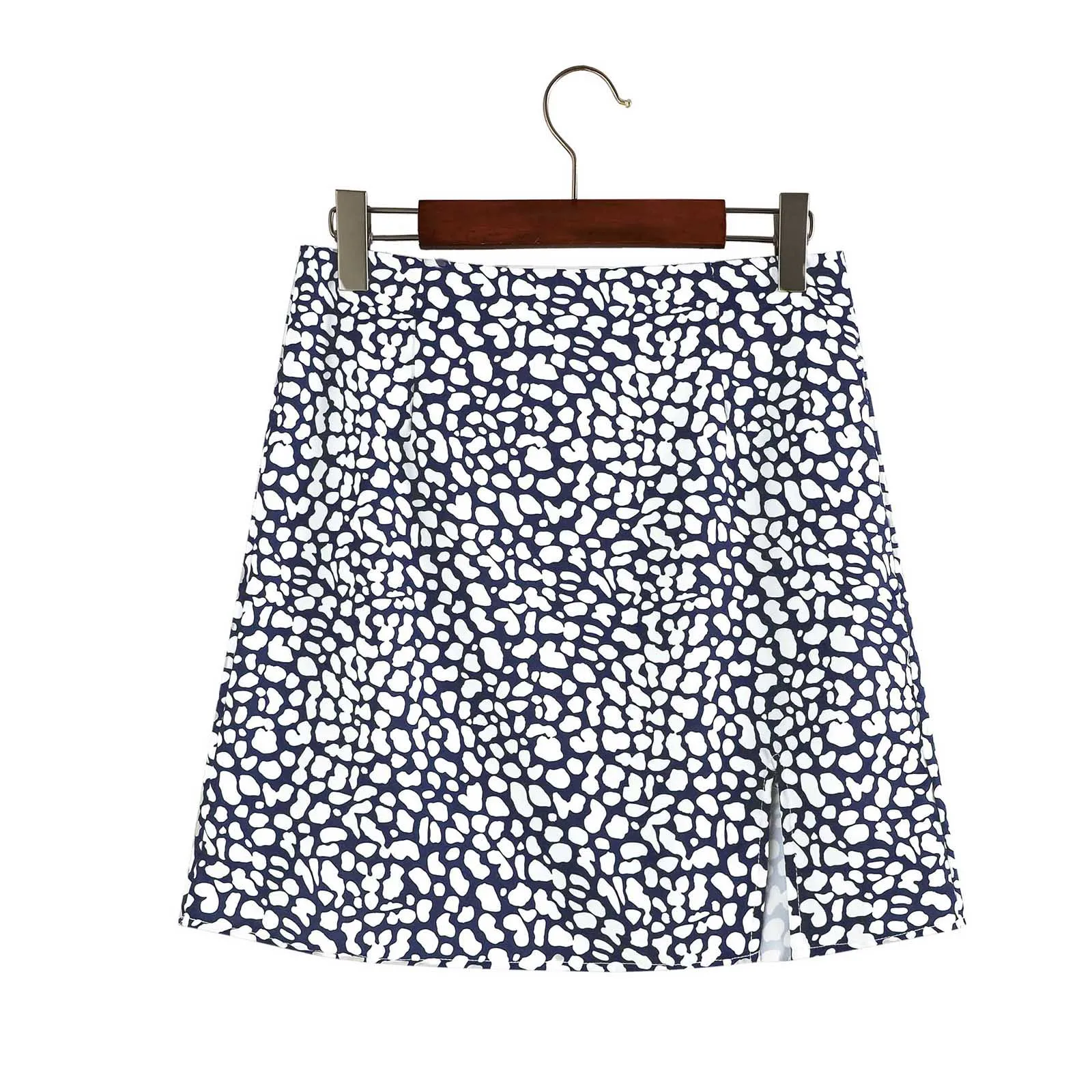 2021 New Summer Vintage Leopard Print Soft Velvet Skirt Women's Sexy Side Split High Waist Short Female Back Zipper Mini Skirts
2021 New Summer Vintage Leopard Print Soft Velvet Skirt Women's Sexy Side Split High Waist Short Female Back Zipper Mini Skirts