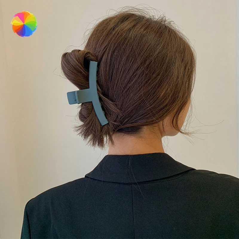Matte Surface Curved Clip All-match Hair Style Ponytail Clip Girl Hair Clip Simple Hair Accessories
Matte Surface Curved Clip All-match Hair Style Ponytail Clip Girl Hair Clip Simple Hair Accessories