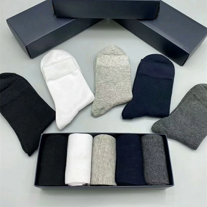 5 Pairs/Lot High Quality small horse Cotton Men Embroidery Sports Male Medium tube solid color Socks Black gray white
5 Pairs/Lot High Quality small horse Cotton Men Embroidery Sports Male Medium tube solid color Socks Black gray white
