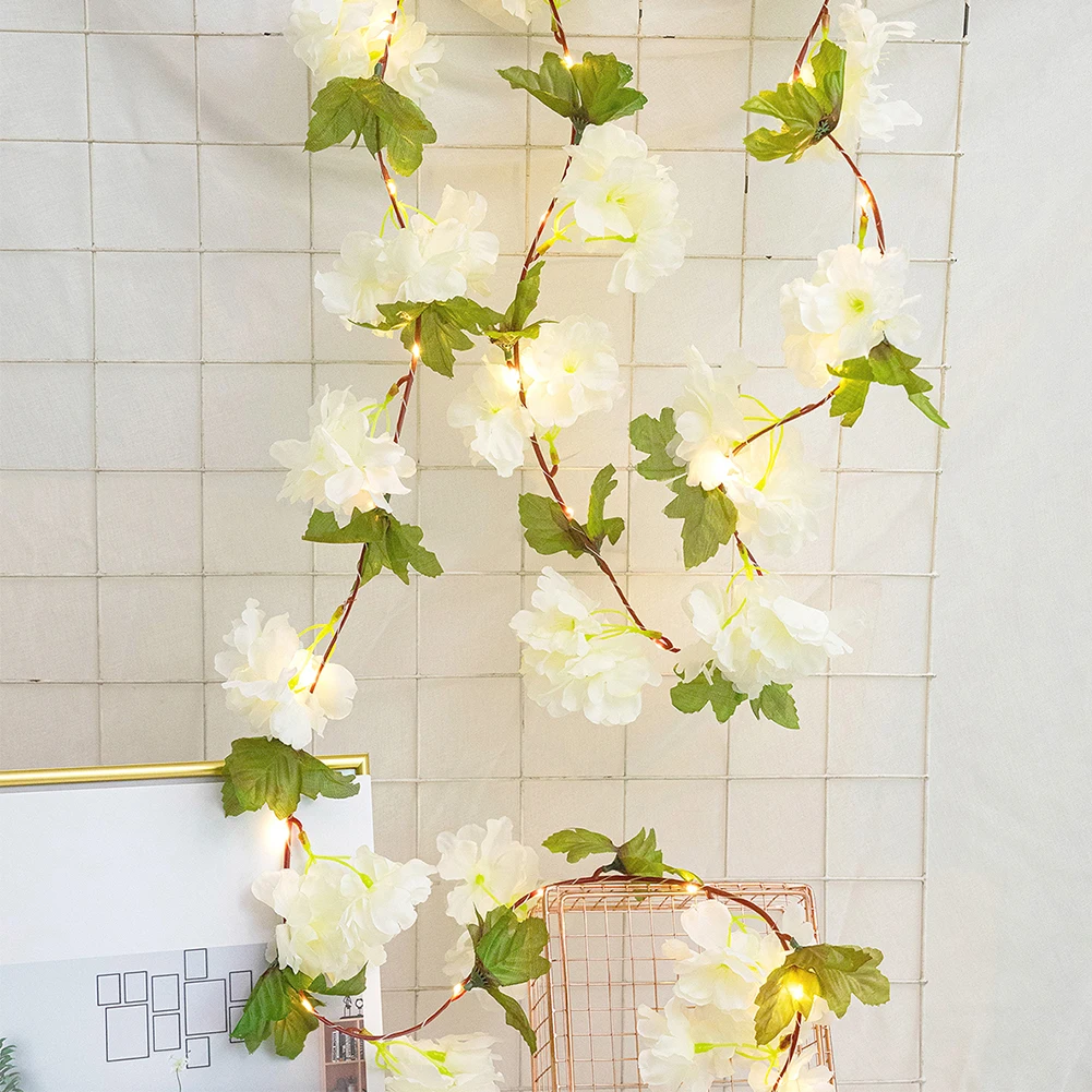 2.2M Lights Artificial White Flower Rattan String 25LED Fairy Rattan Garland Lamp Chain Garden Wedding Fairy Light Decoration
2.2M Lights Artificial White Flower Rattan String 25LED Fairy Rattan Garland Lamp Chain Garden Wedding Fairy Light Decoration