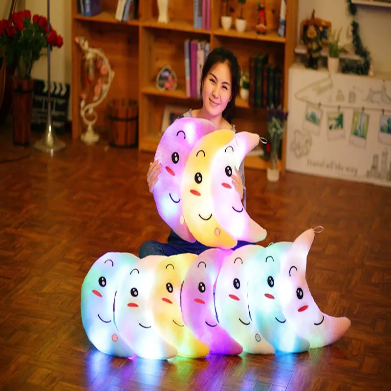 1 pcs 35cm Luminous Pillow Star Cushion Colorful Glowing Pillow Plush Doll Star moon Led Light Toys For Girl Kids Christmas Gift
1 pcs 35cm Luminous Pillow Star Cushion Colorful Glowing Pillow Plush Doll Star moon Led Light Toys For Girl Kids Christmas Gift