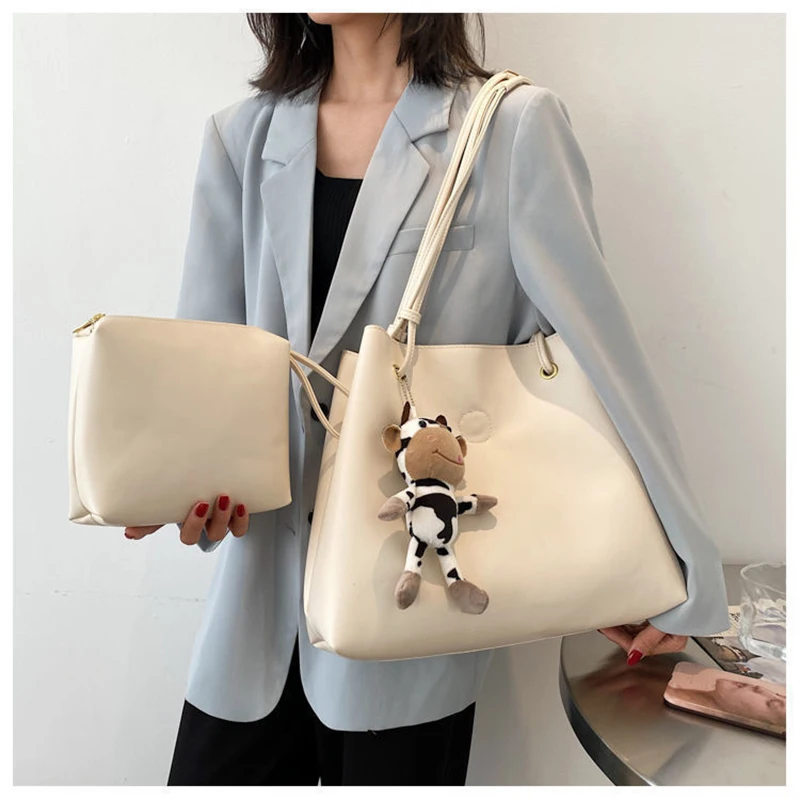 Women Shoulder Bag New Fashion Bucket Bag Solid Color Bag High Quality PU leather Ladies Totes Large Capacity Shopping Bag Hot
Women Shoulder Bag New Fashion Bucket Bag Solid Color Bag High Quality PU leather Ladies Totes Large Capacity Shopping Bag Hot