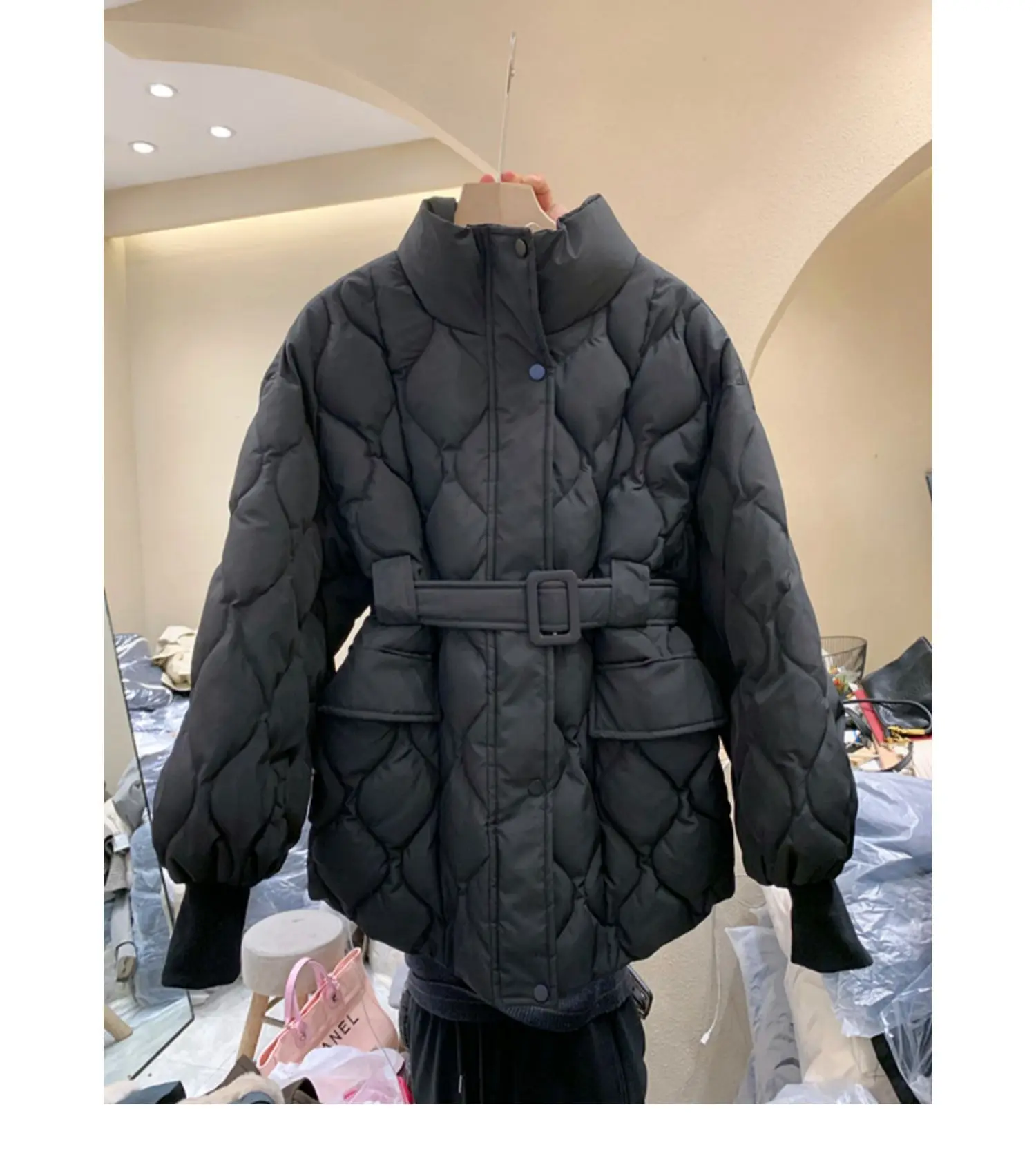 Bread Winter Jacket Women 2021 New Casual Loose Cotton Padded Jackets Korean Fashion Long Sleeve Thick Warm Argyle Coats H287
Bread Winter Jacket Women 2021 New Casual Loose Cotton Padded Jackets Korean Fashion Long Sleeve Thick Warm Argyle Coats H287