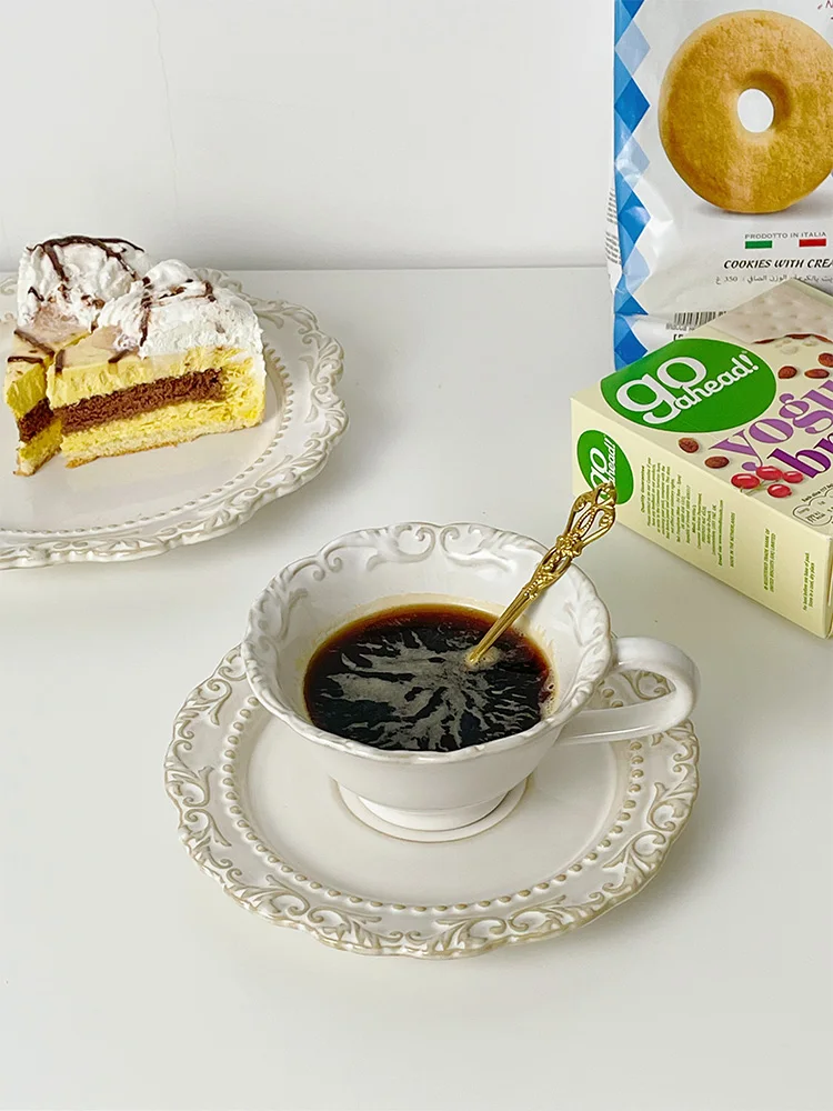 Japan Style Embossed Plate White Milk Mug Ceramic Coffee Cup Set Drinkware Ceramic Mug and Saucer Set
Japan Style Embossed Plate White Milk Mug Ceramic Coffee Cup Set Drinkware Ceramic Mug and Saucer Set